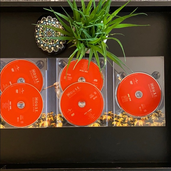 House TV Show/Series Seasons 1-7 Boxed DVD Set - Picture 3 of 3